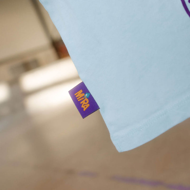 Mira-Tag am T-Shirt